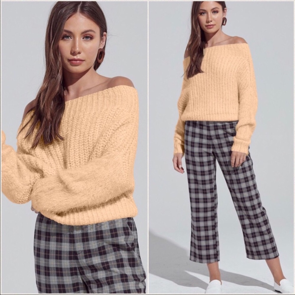 🆕Adorable Crop sweater
